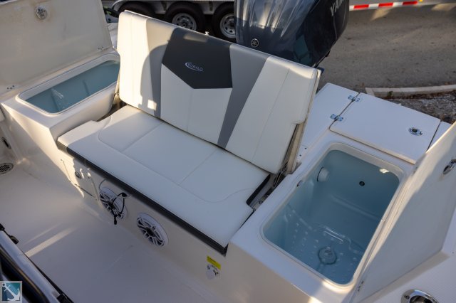 New 2023 Robalo 246 Cayman  Boat for sale